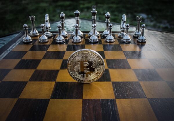 Beyond Bitcoin: Altcoin Frontiers In The Decentralized Wild West