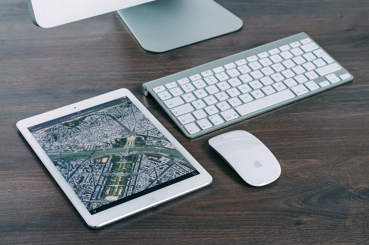 Beyond The Chatroom: Meaningful Online Collaboration.