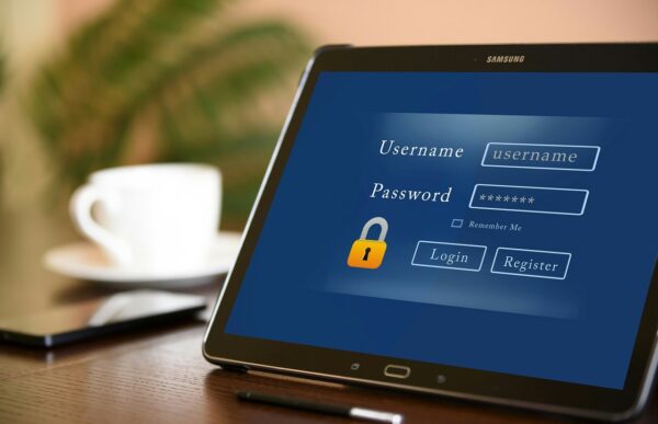 Zero Trust: Rethinking Access Control For Hybrid Work