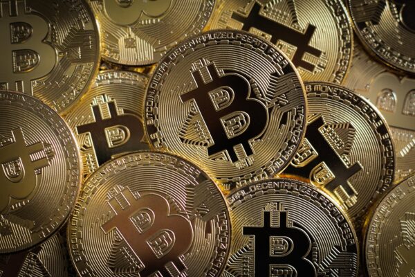 Beyond Bitcoin: Unearthing Tomorrows Altcoin Stars