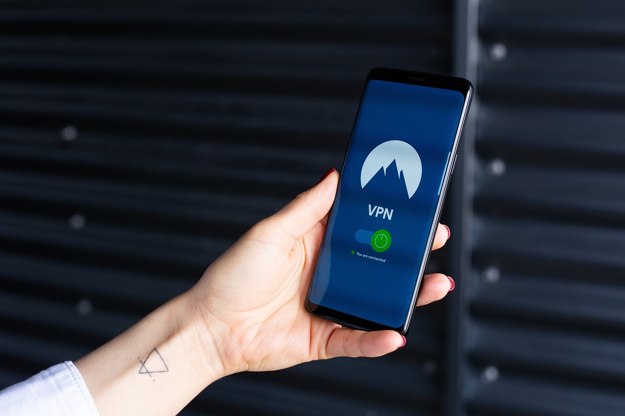 Network Firewalls: Adaptive Defense Beyond Traditional Perimeters