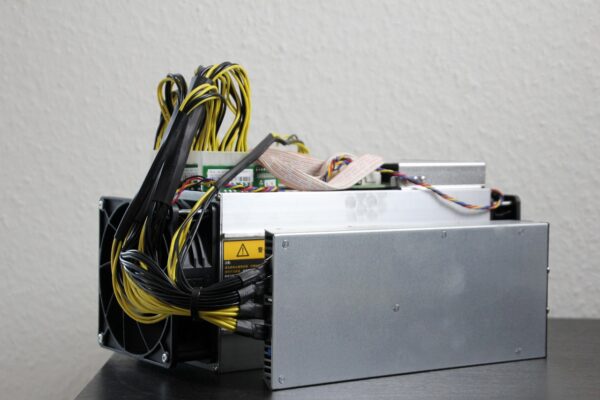 Beyond Bitcoin: Untapped Crypto Niches For Savvy Investors