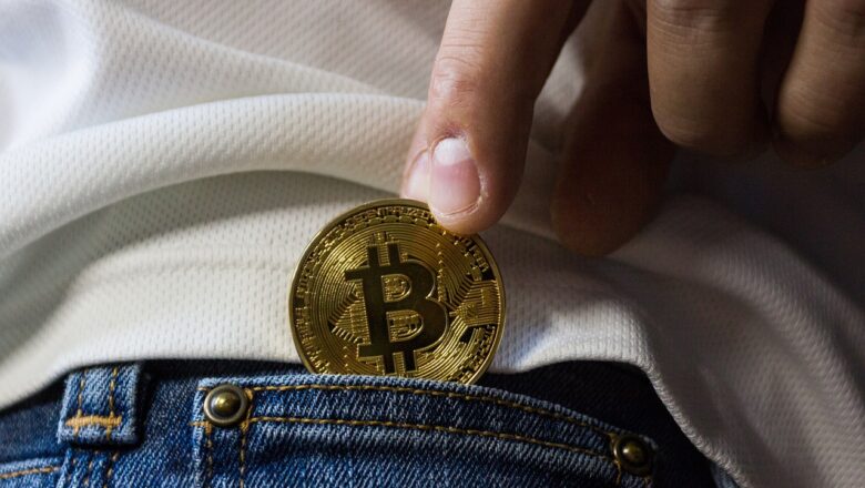Cold Wallets: Hardening Crypto Against Quantum Attacks