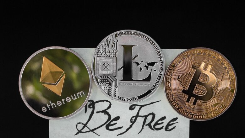 Cryptos Tipping Point: Mainstream Adoptions Unexpected Architects